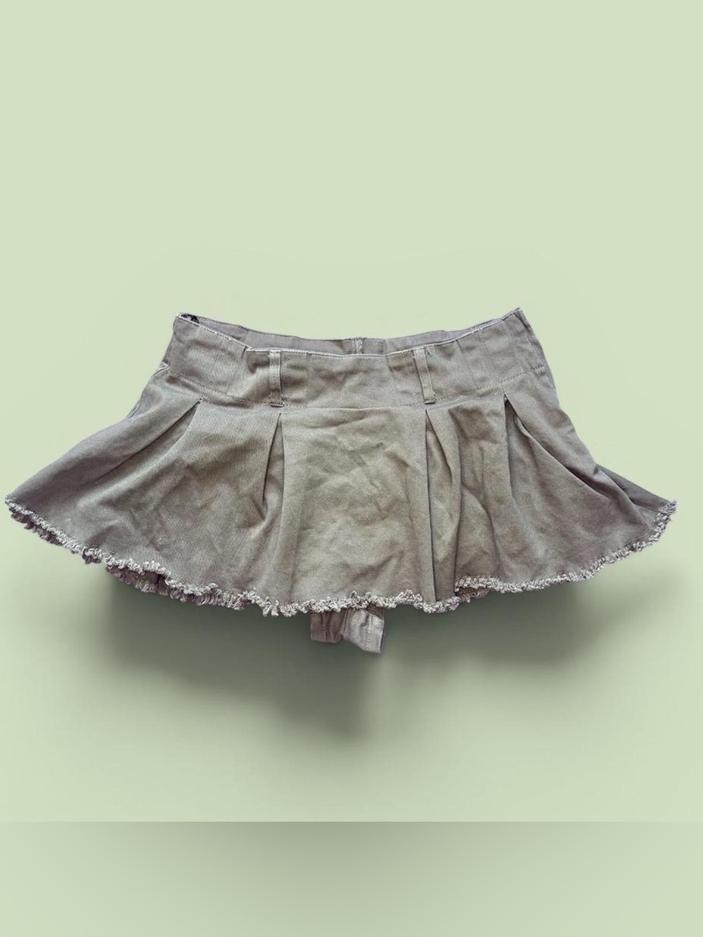 Just Polly (Hot Topic) Khaki Green Pleated Skort